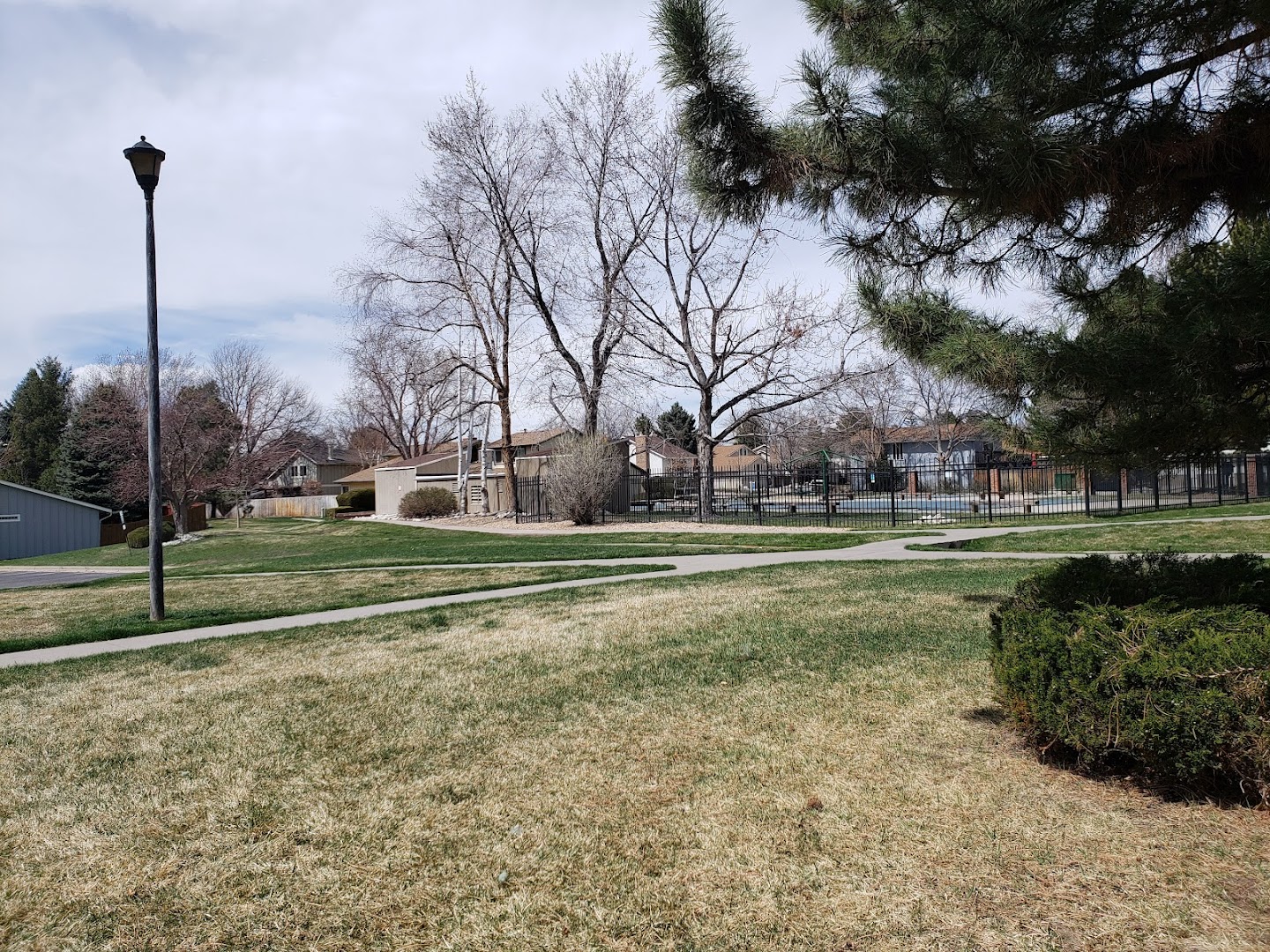 Dam East Circle 3 Playground photo 3