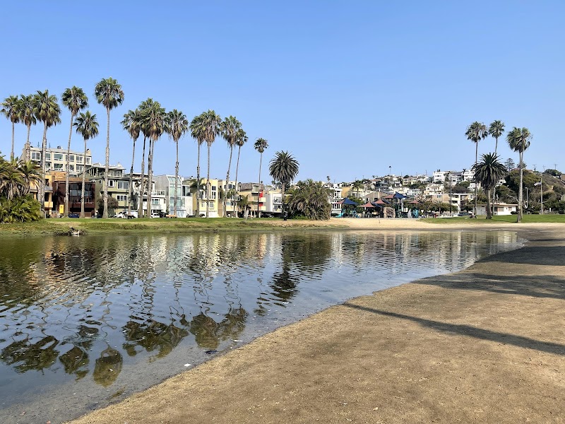 Del Rey Lagoon