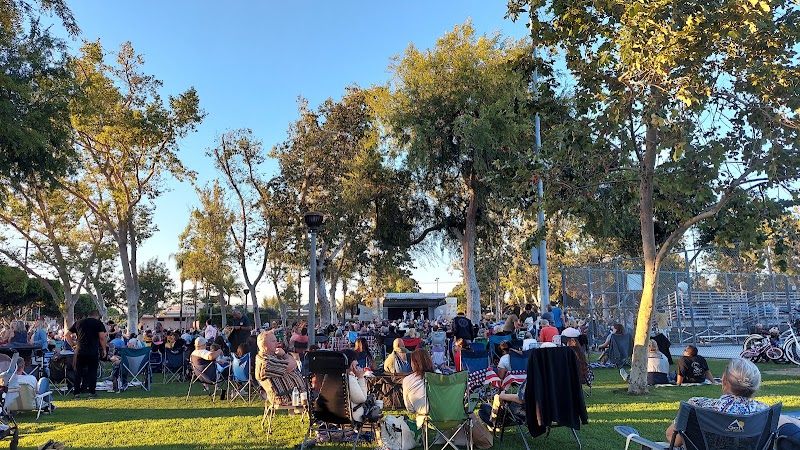 Del Valle Park photo 3