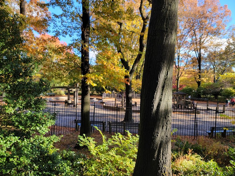 Diana Ross Playground photo 3