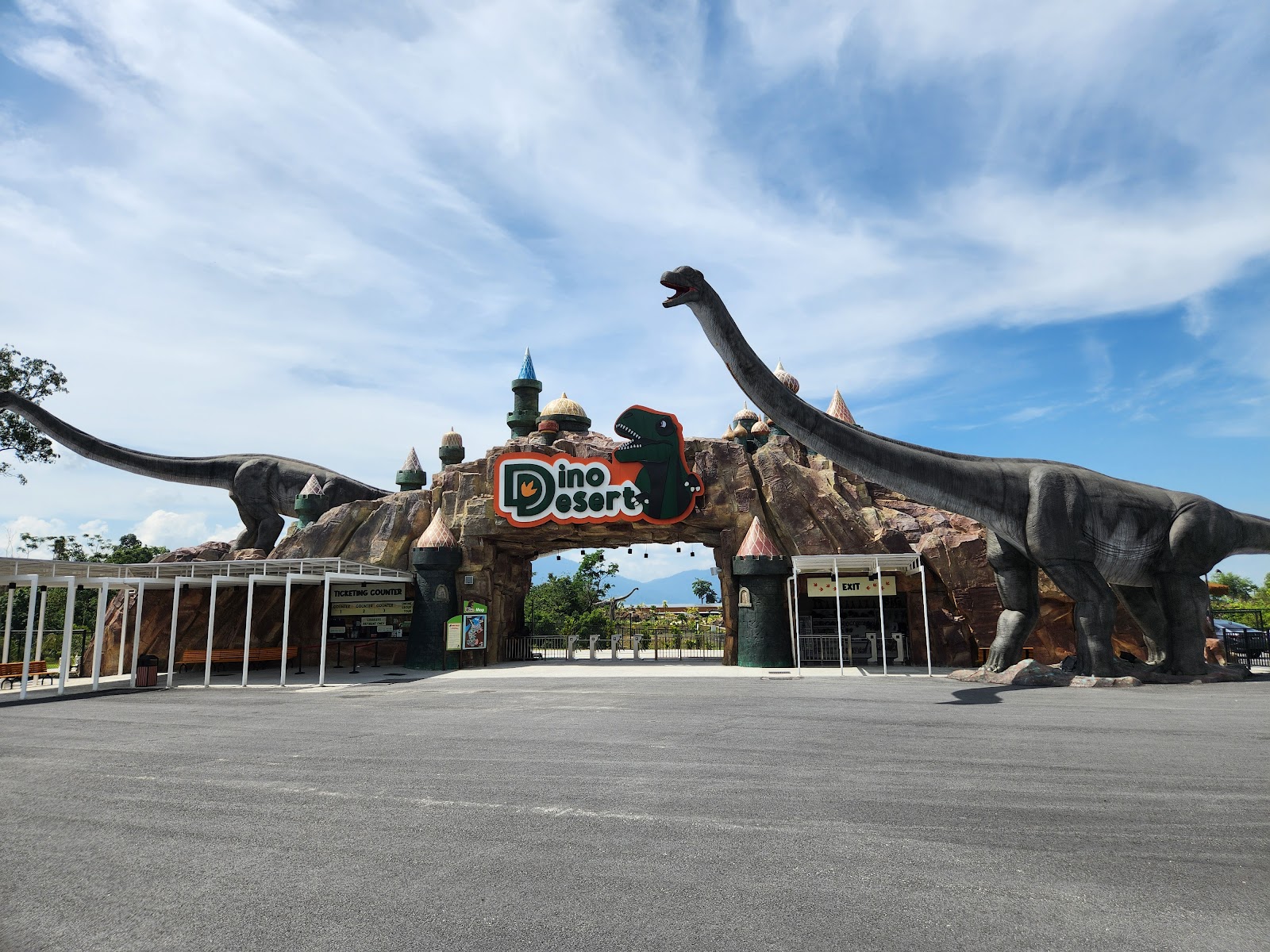 Dino Desert