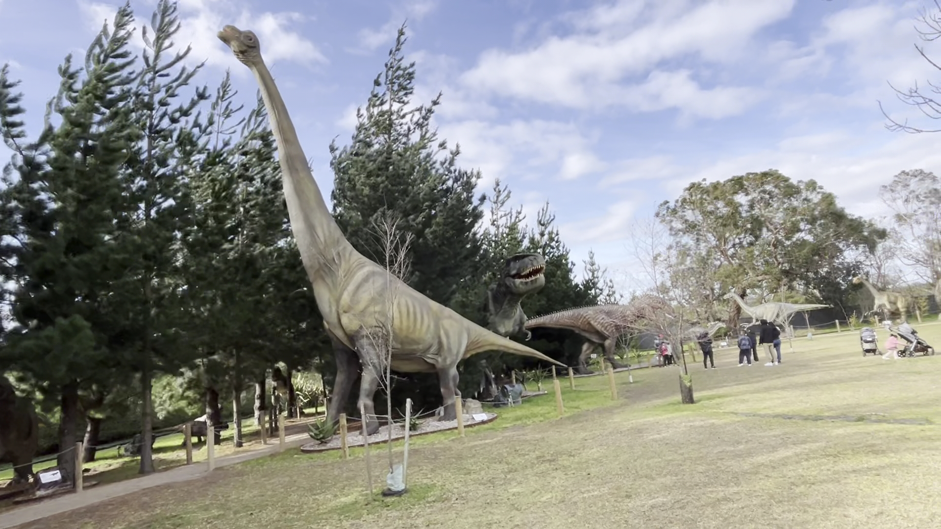 Dinosaur World photo 2