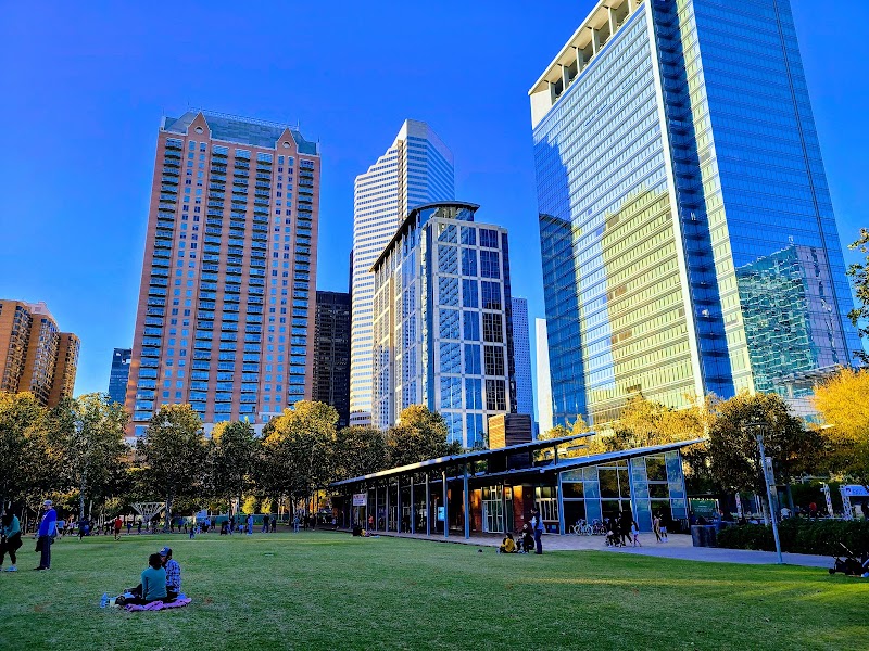 Discovery Green photo 2