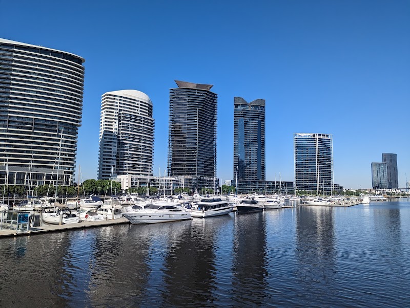 Docklands Park photo 3