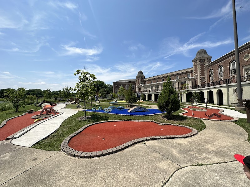 Douglass 18 Miniature Golf Course photo 2