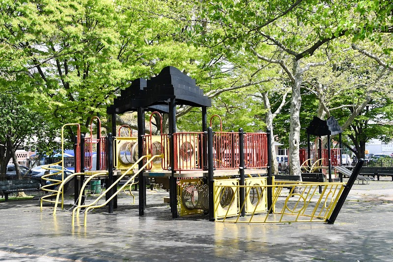 Dyker Playground