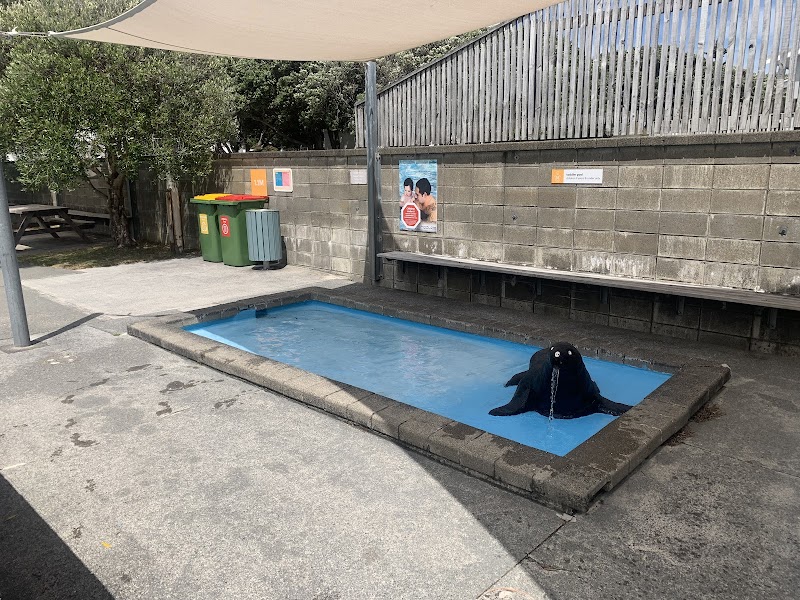 Eastbourne Summer Pool photo 3
