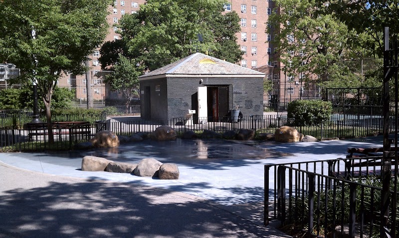 Edenwald Playground photo 3