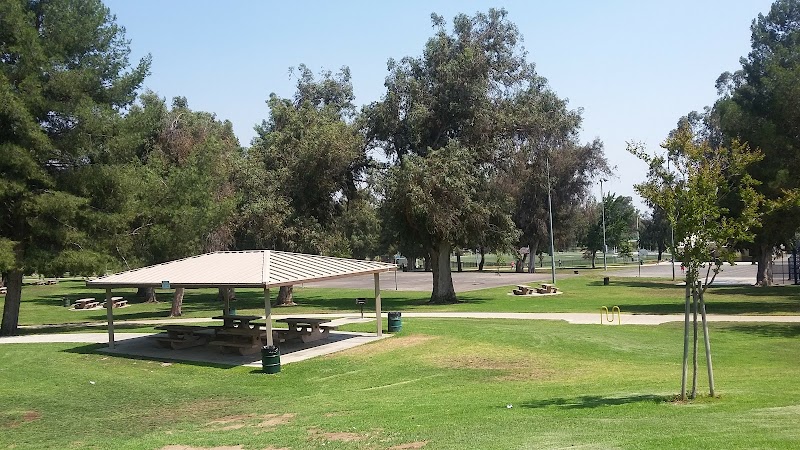 El Cariso Swimming Pool