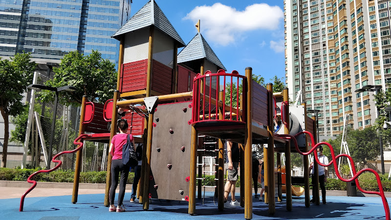 Elements Public Open Space Children's Playground