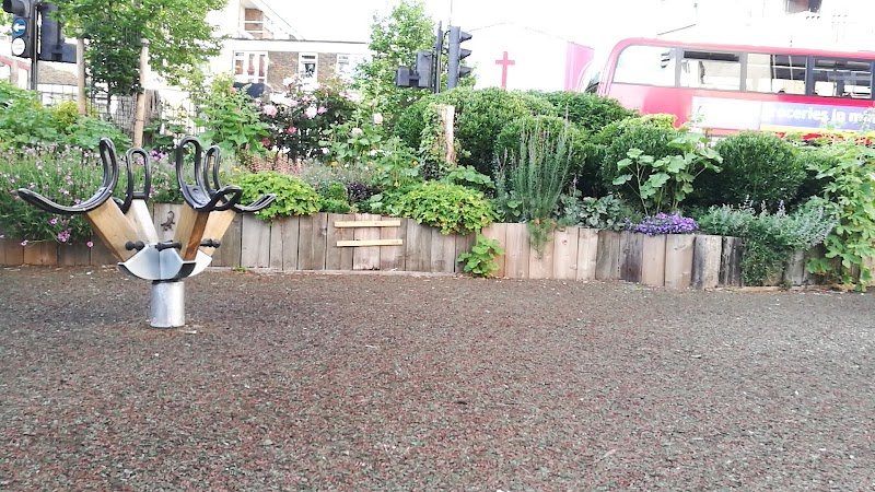Elliots Row Pocket Park photo 2