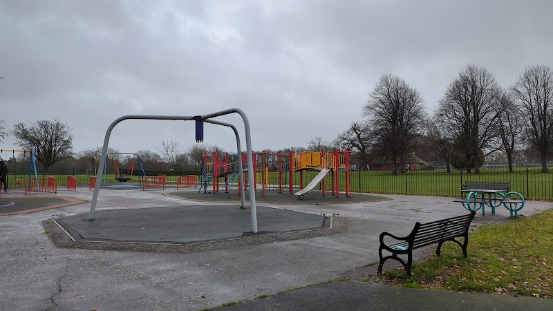 Eltham Park South Playground