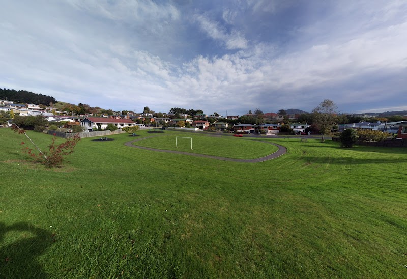 Elwyn Crescent Playground