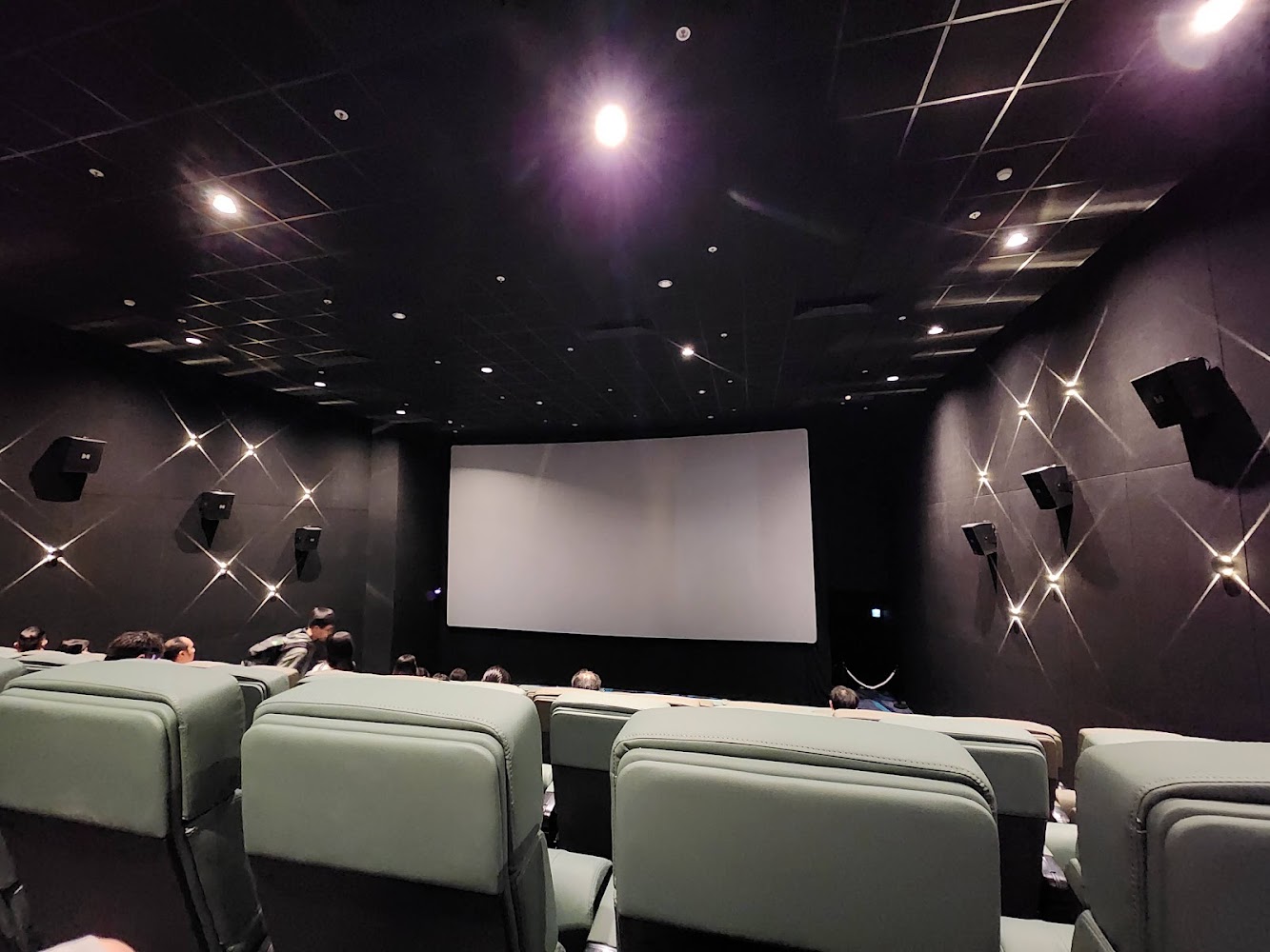 Emperor Cinemas (The Wai) photo 4