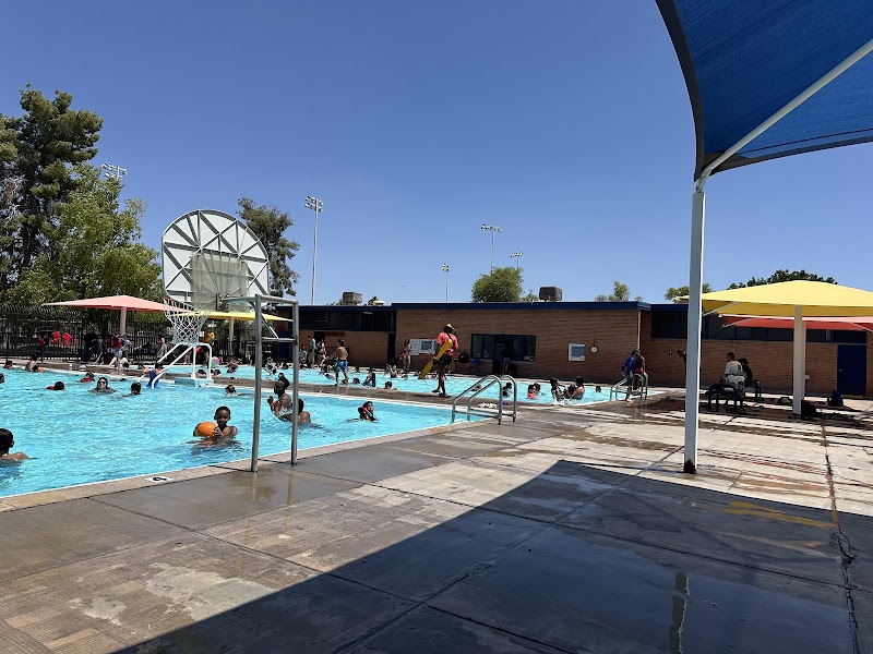 Encanto Pool