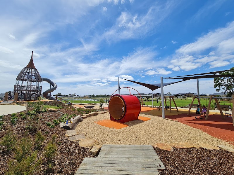 Encore Boulevard Reserve Playground photo 2