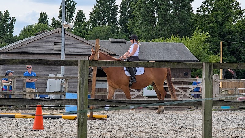 Epsom R D A photo 3