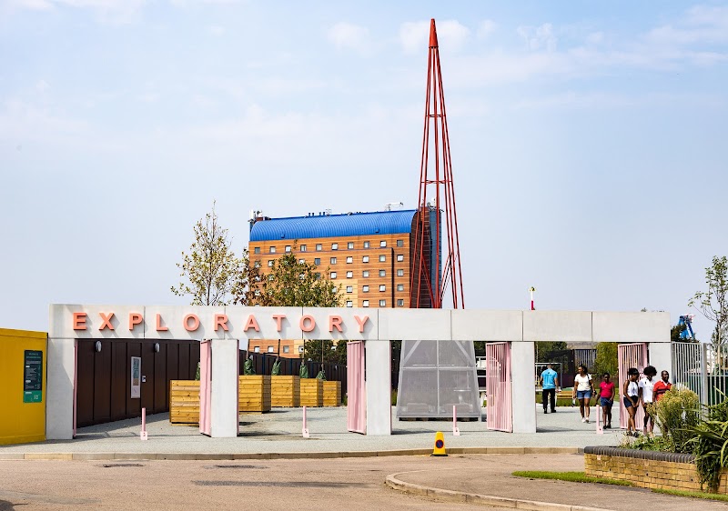 Exploratory Park Brent Cross Town photo 2