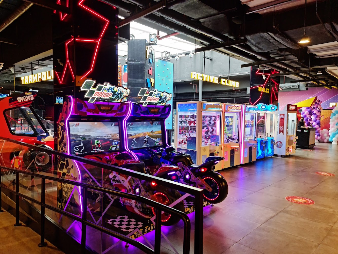 Extreme Zone Galleria photo 2