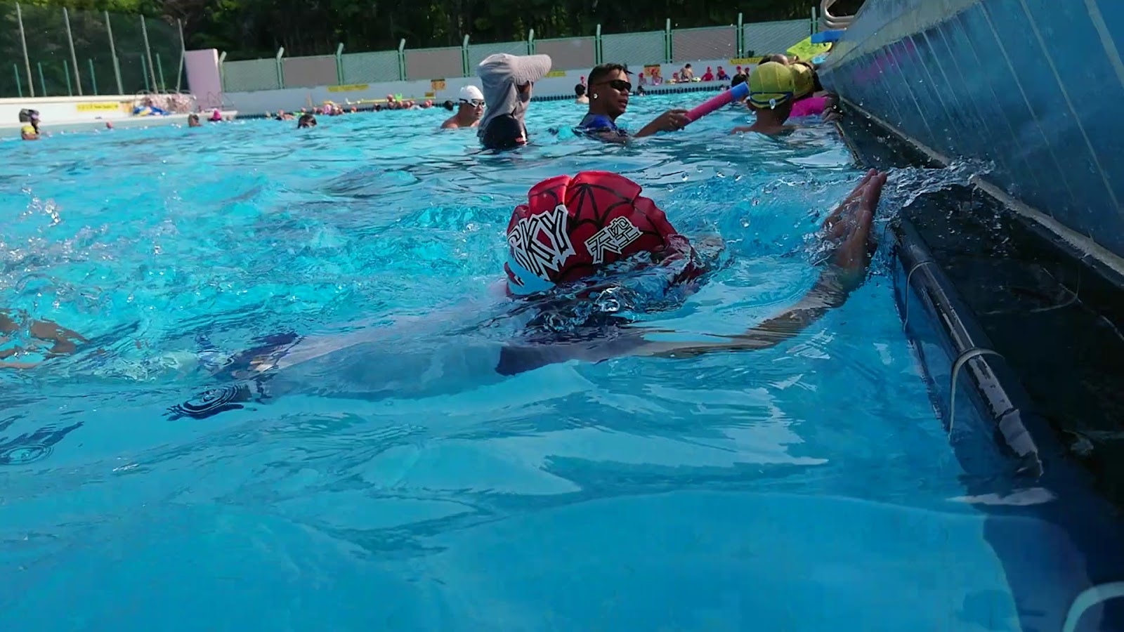 Fanling Swimming Pool photo 3