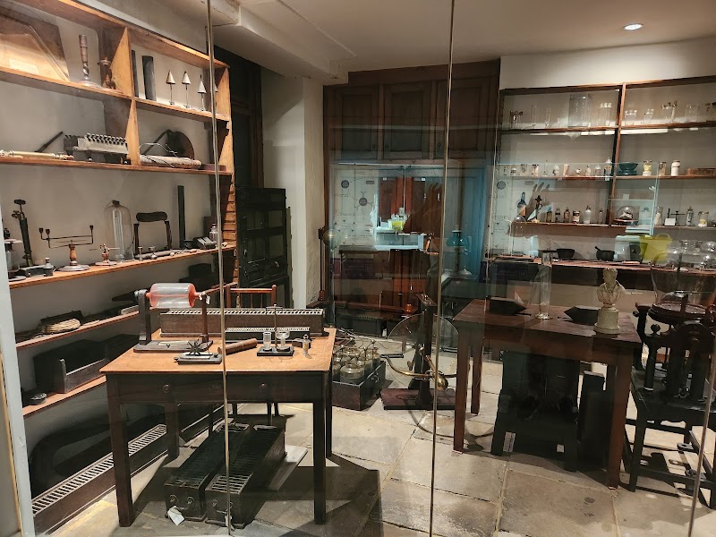 Faraday Museum at The Royal Institution photo 2