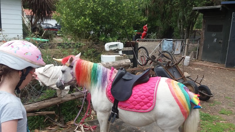 Farmyard @ Rock Creek photo 2
