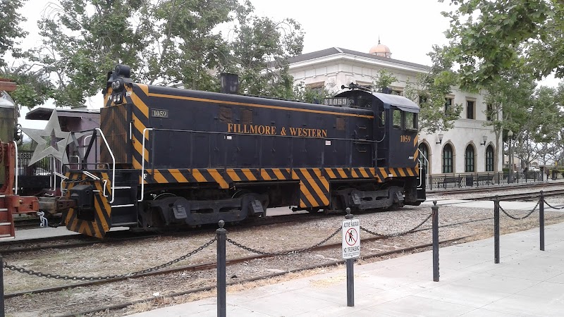 Fillmore & Western photo 3