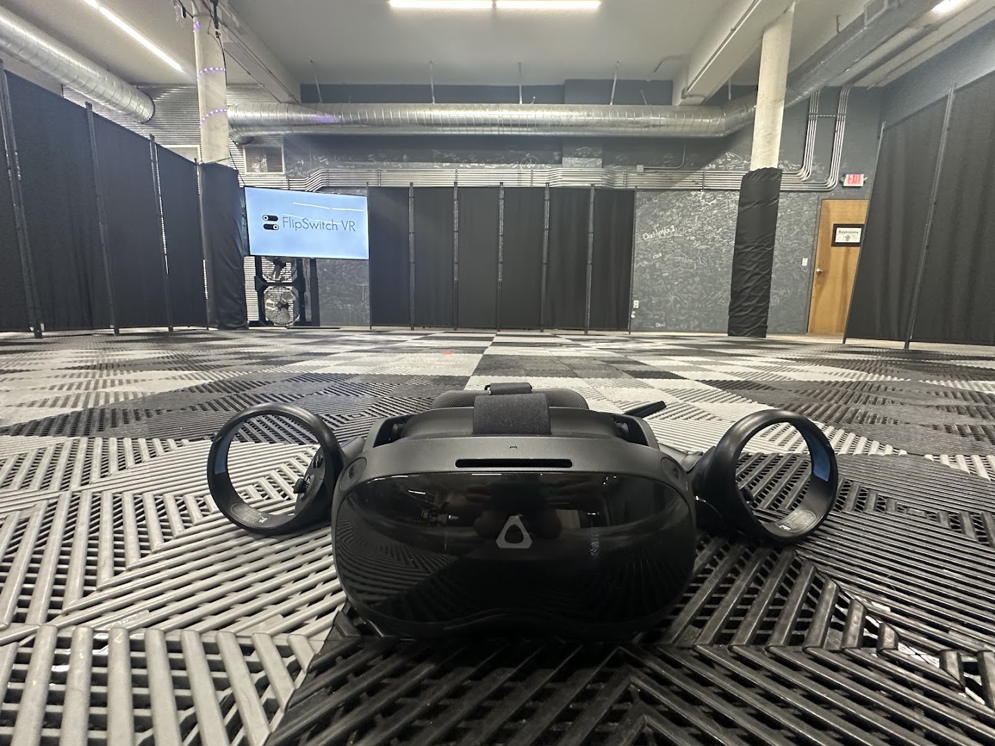 FlipSwitch VR photo 3