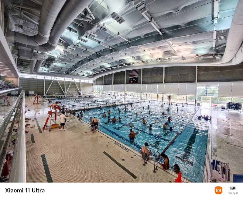 Flushing Meadows Corona Park Aquatic Center photo 2