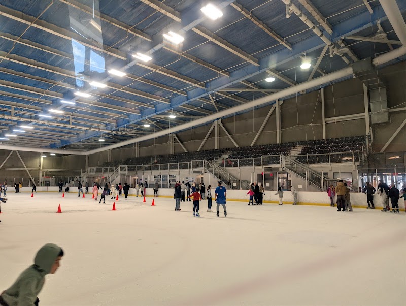 Flushing Meadows Corona Park Aquatic Center photo 3