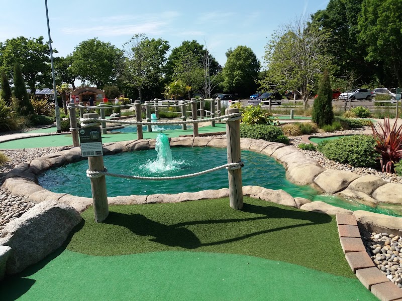 Four Ashes Golf Centre photo 2