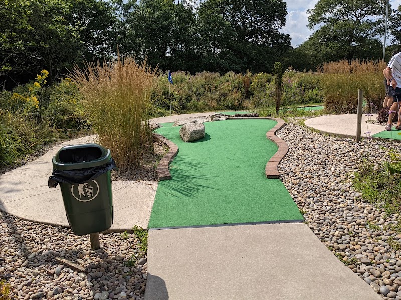 Four Ashes Golf Centre photo 3
