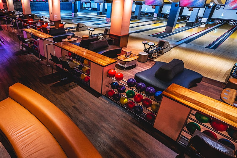 Frames Bowling Lounge photo 3