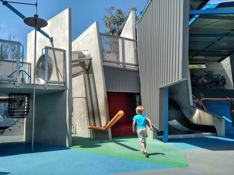Frew Park photo 3