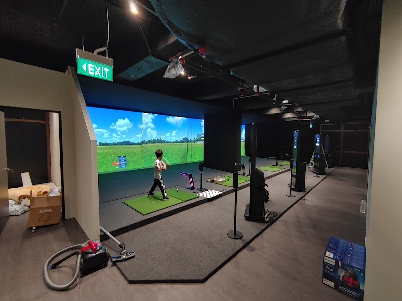 Friends Golf Bras Basah photo 2