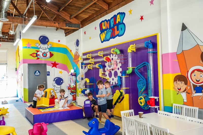 Fun Play World Kids Indoor Playground photo 2