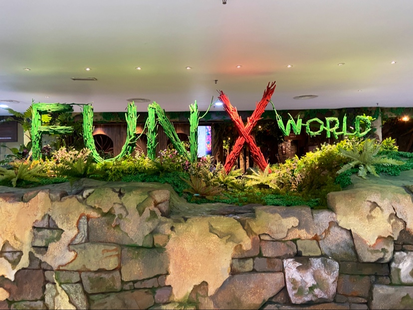 Fun X World photo 3