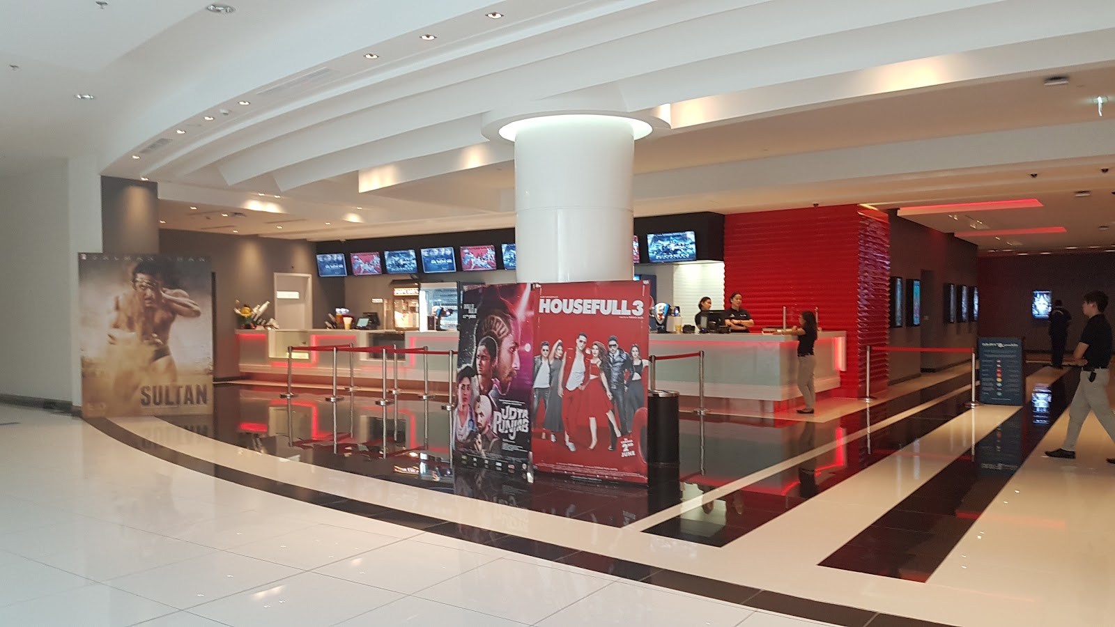 GALAXY CINEMAS FUJAIRAH photo 2