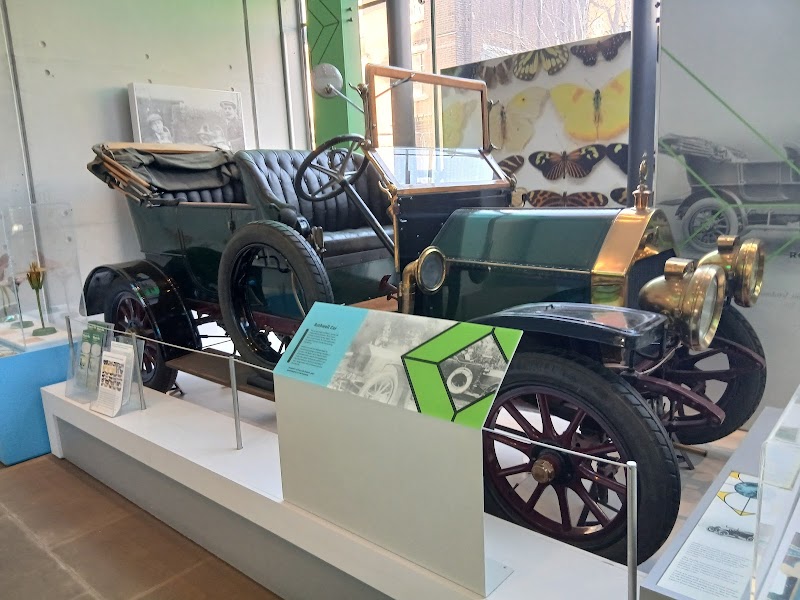 Gallery Oldham
