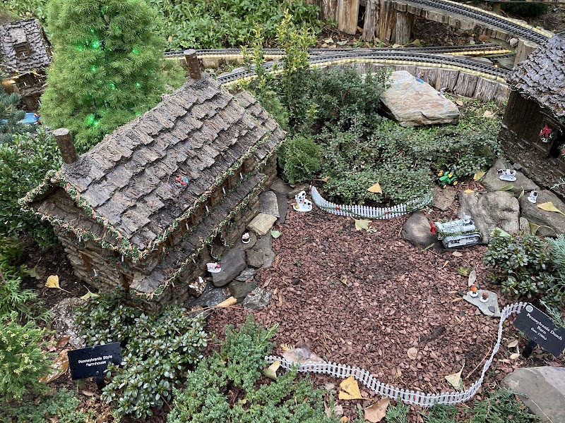 Garden Railway photo 3