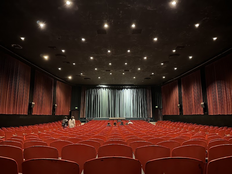 Gardena Cinema photo 2