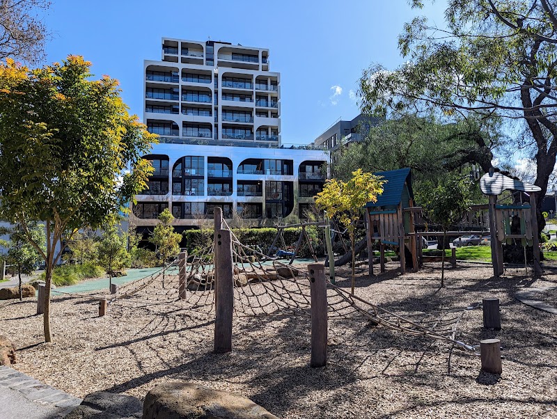 Gardiner Reserve Park and Playground photo 3
