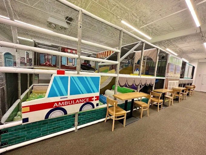 Giggles and Fun Indoor Playground (Houston) photo 2
