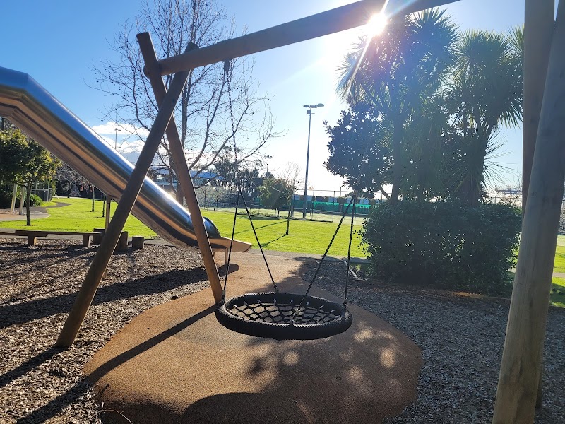 Gladstone Park Playground photo 3