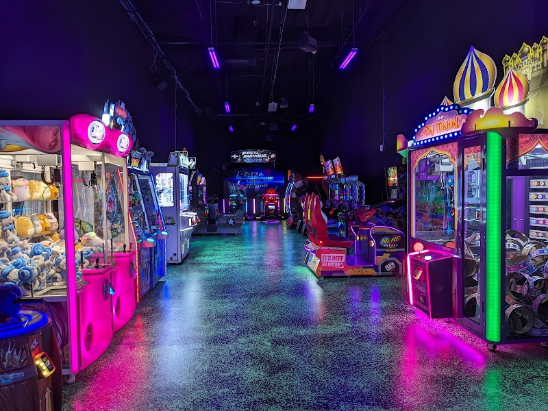 GLO Mini Golf | Laser Tag | Escape Rooms | Bowling | Arcade | Gaming photo 2