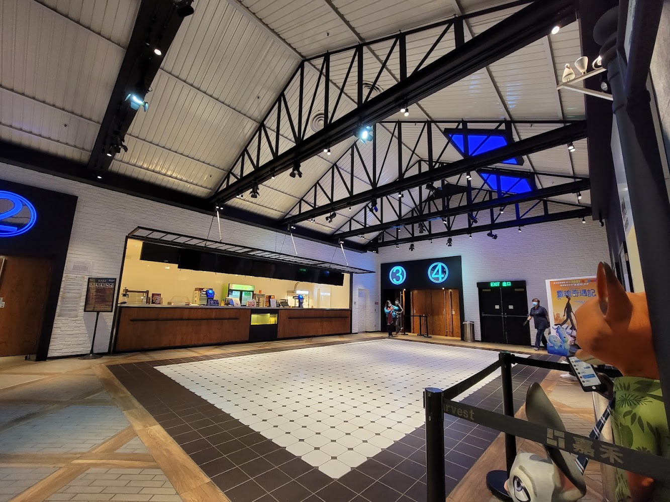 Golden Harvest photo 5