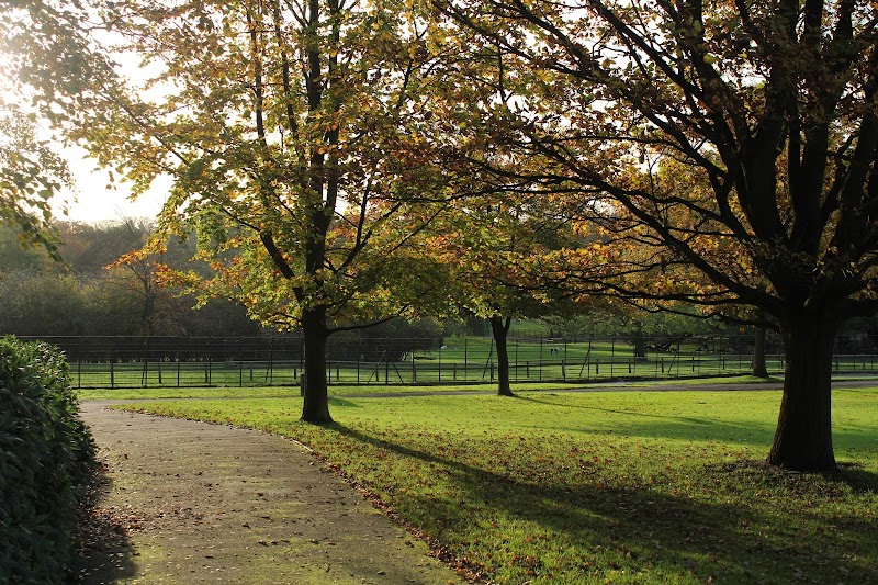 Golders Hill Park