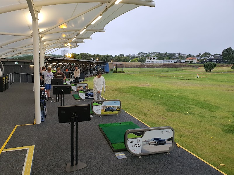 Golf Warehouse & Driving Range Ellerslie photo 2