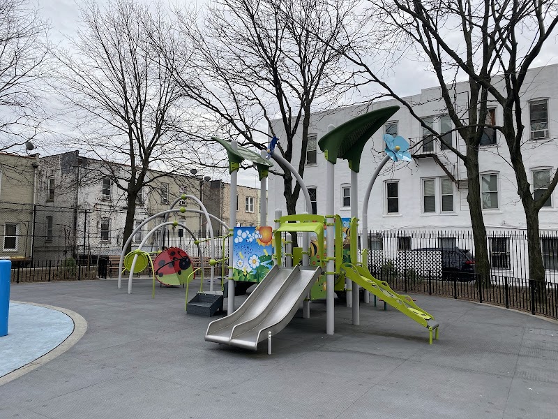 Grand Playground photo 2