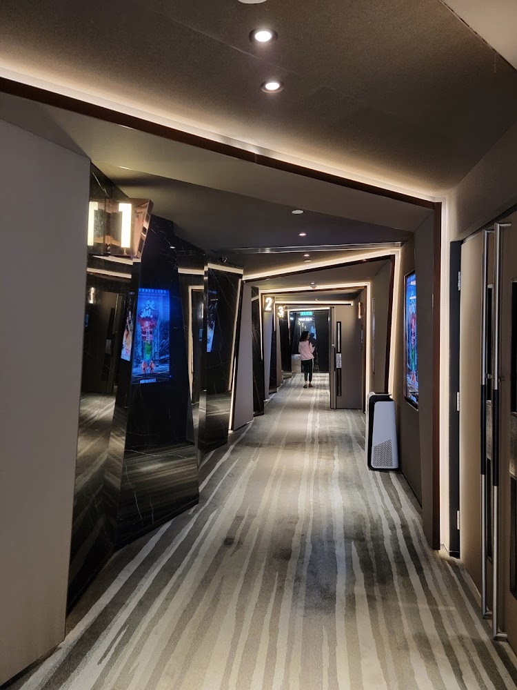 Grand Windsor Cinema photo 5